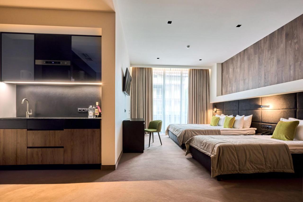 Twins Hotel & Spa Bukovel Bagian luar foto
