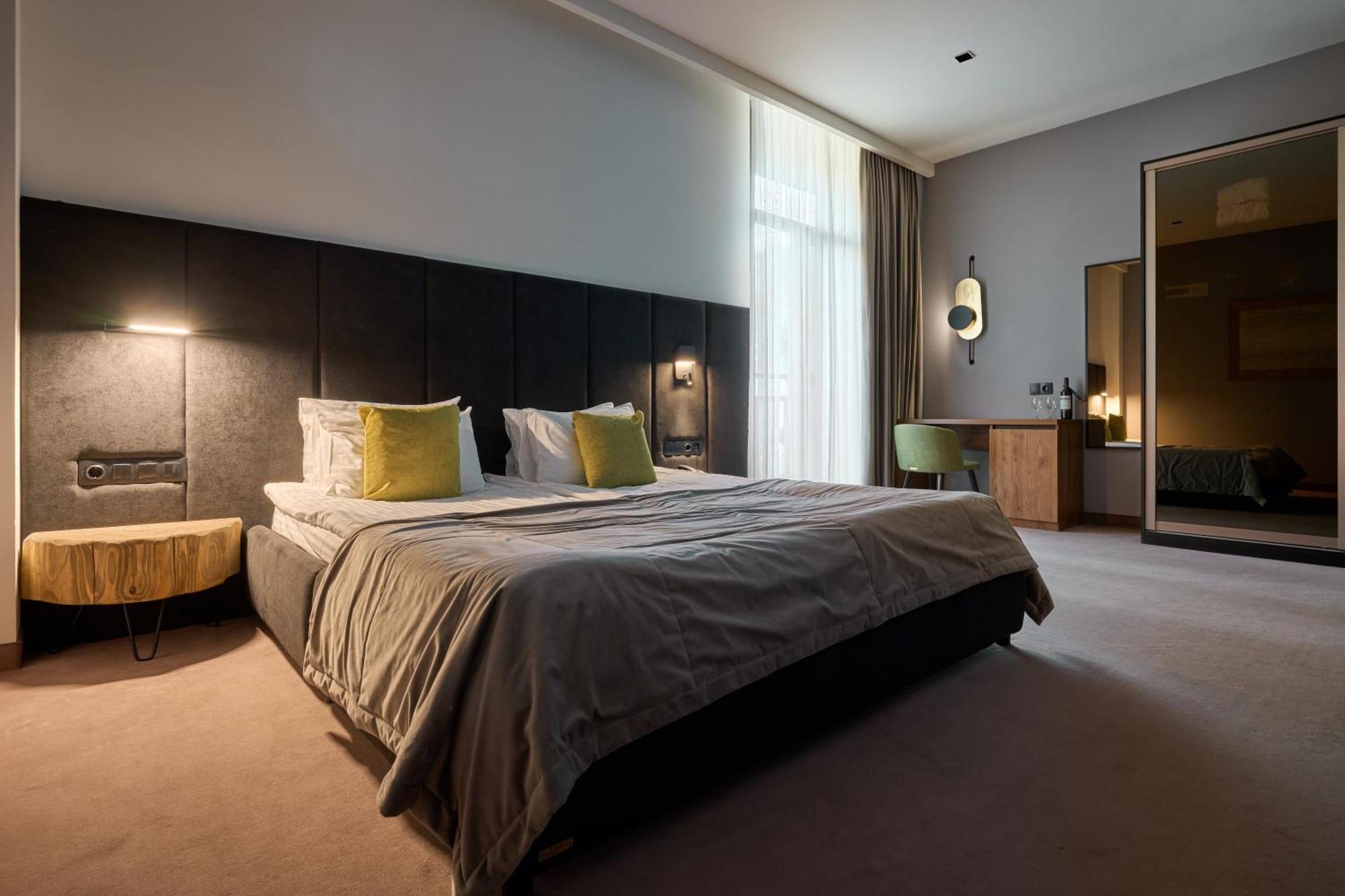 Twins Hotel & Spa Bukovel Bagian luar foto
