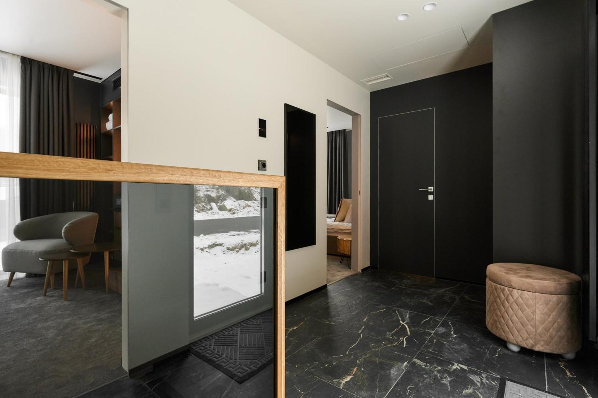 Twins Hotel & Spa Bukovel Bagian luar foto